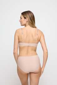 Salesbook image with head | Marie Jo