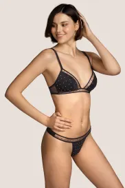 Salesbook image with head | Andres Sarda