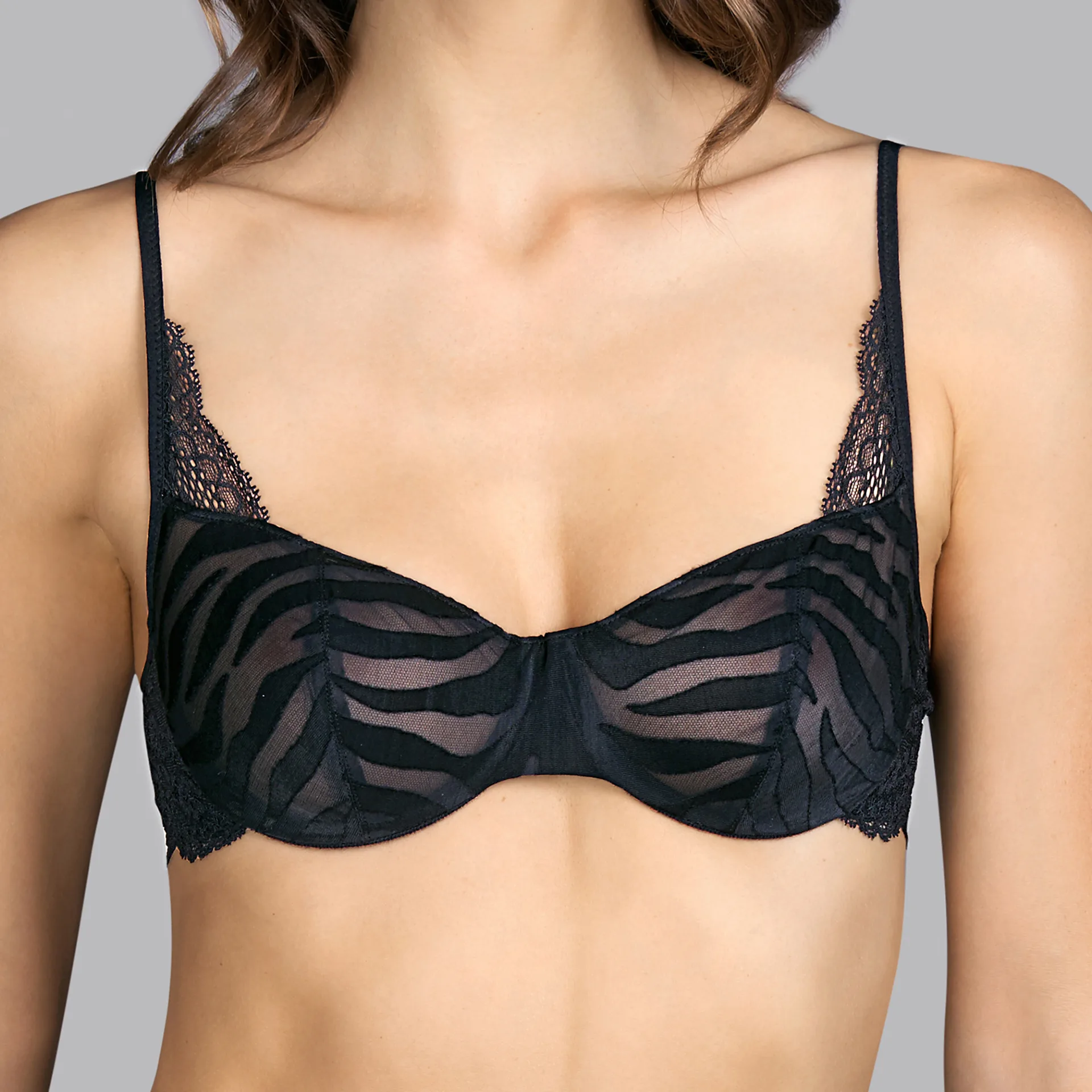 Andres Sarda ZAHA black balcony bra vertical seam