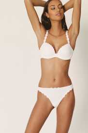 Salesbook image with head | Marie Jo