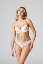 Salesbook image with head | Marie Jo