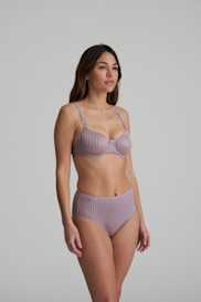 Salesbook image with head | Marie Jo