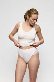 Salesbook image with head | Marie Jo