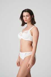 Salesbook image with head | Primadonna