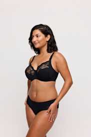 Salesbook image with head | Primadonna