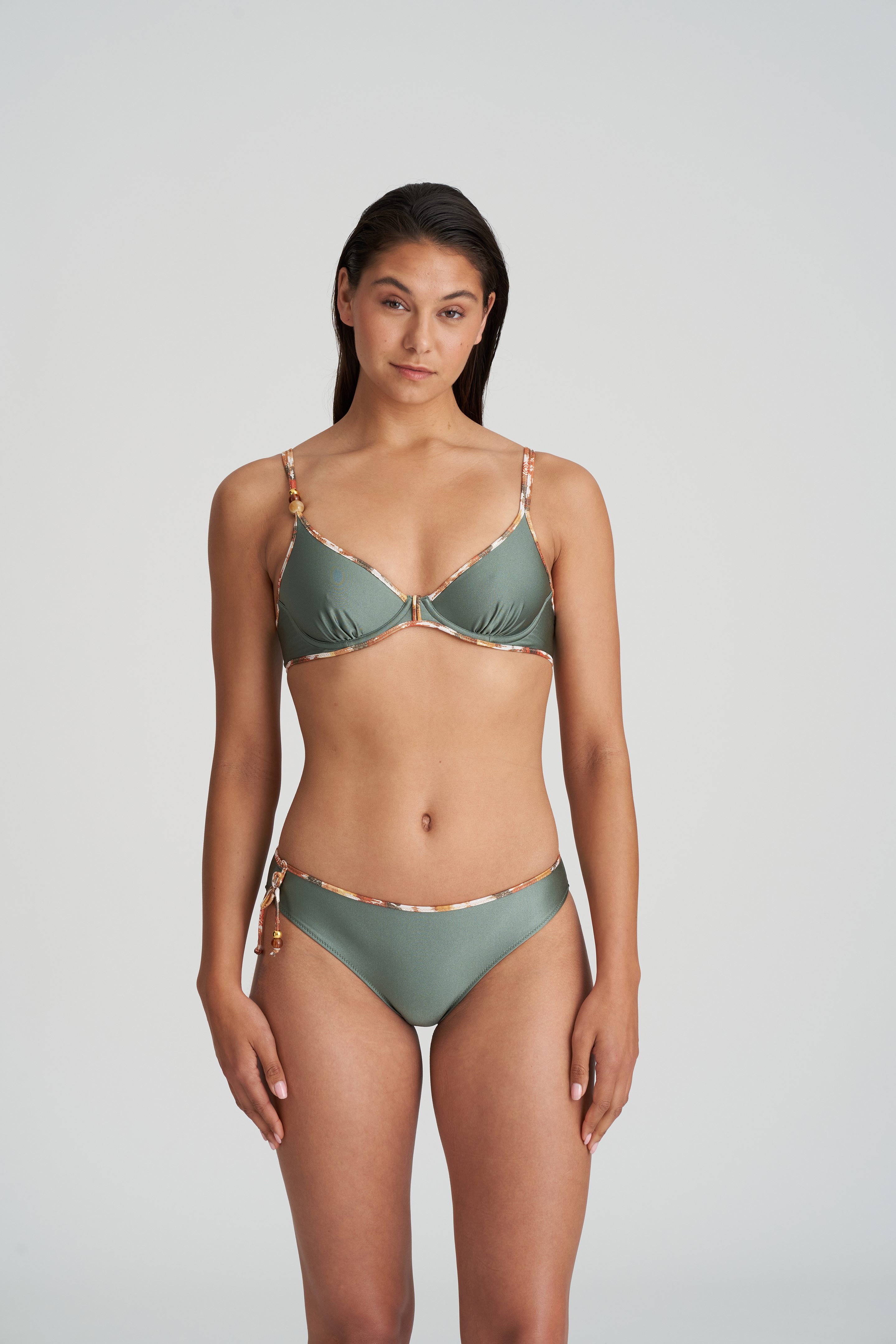 W store wire bikini