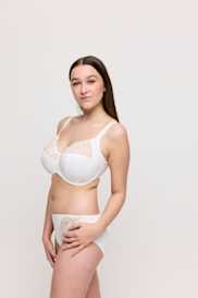 Salesbook image with head | Primadonna