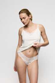 Salesbook image with head | Marie Jo