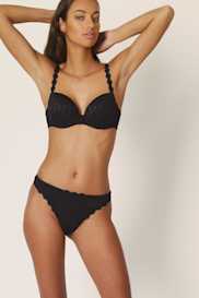 Salesbook image with head | Marie Jo