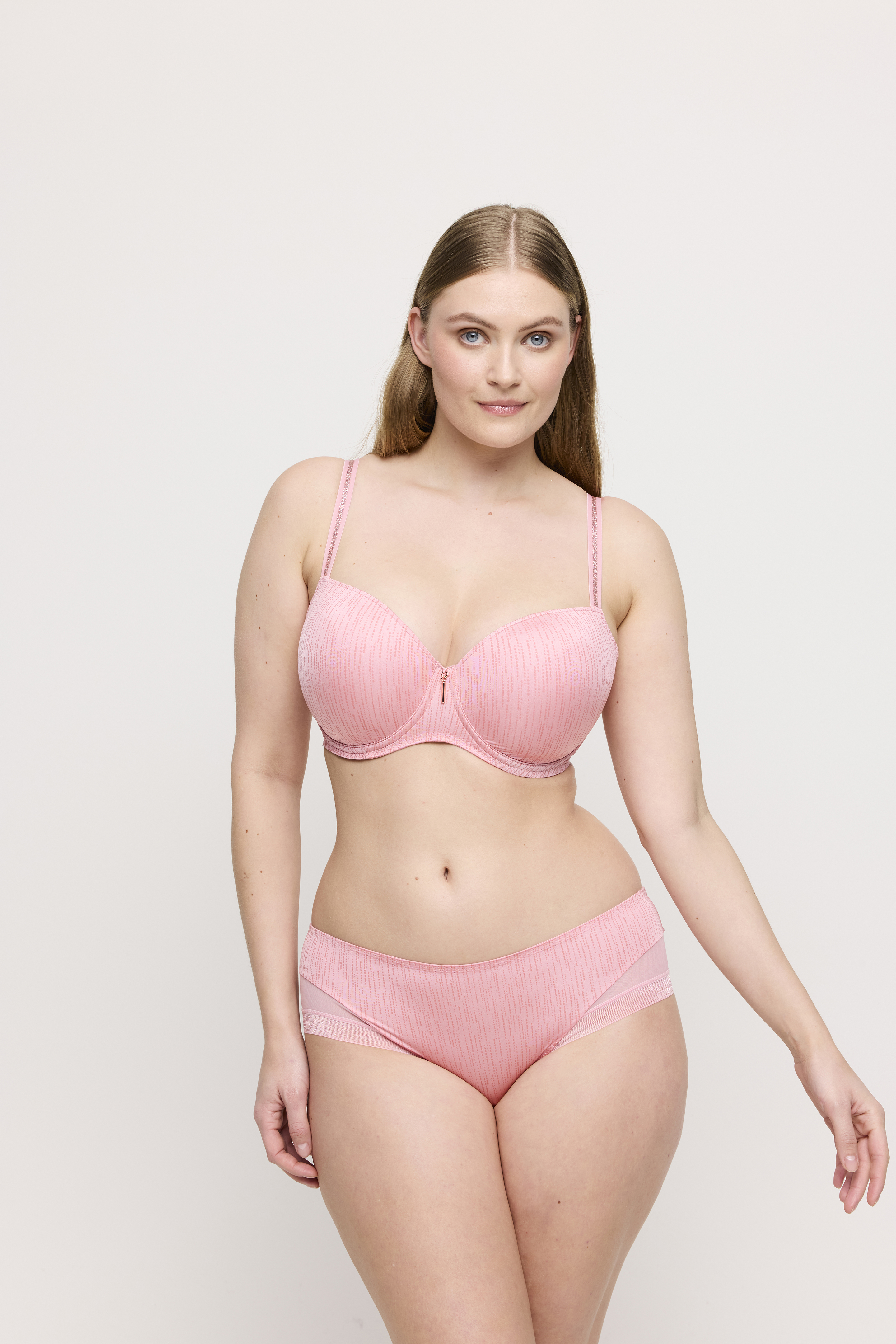 75C☆PrimaDonna Twist プリマドンナツイスト海外ランジェリー Primadonna Twist FIRST NIGHT black plunge bra | Primadonna United