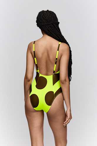 Salesbook image with head