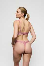 Salesbook image with head | Marie Jo