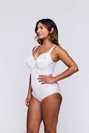 Salesbook image with head | Primadonna