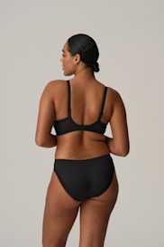 Salesbook image with head | Primadonna