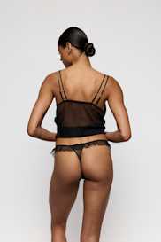 Salesbook image with head | Marie Jo