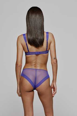 Salesbook image with head