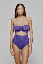 Salesbook image with head