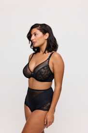 Salesbook image with head | Primadonna