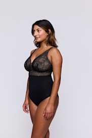 Salesbook image with head | Primadonna