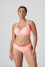 Salesbook image with head | Primadonna