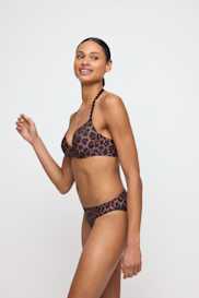 Salesbook image with head | Marie Jo