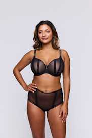 Salesbook image with head | Primadonna