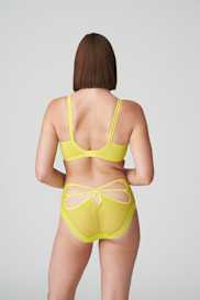 Salesbook image with head | Primadonna