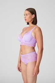 Salesbook image with head | Primadonna