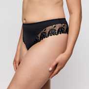 Packshot | Primadonna