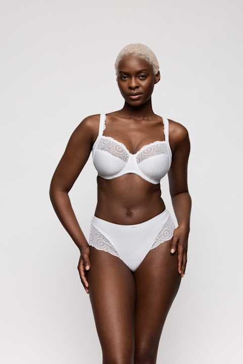 Salesbook image with head | Primadonna