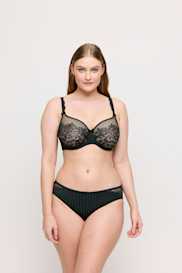 Salesbook image with head | Primadonna