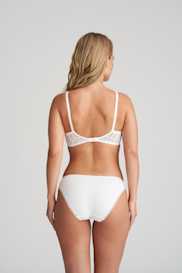 Salesbook image with head | Marie Jo