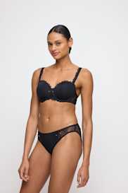 Salesbook image with head | Marie Jo