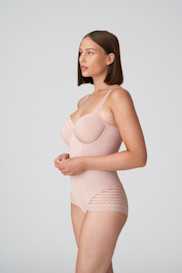 Salesbook image with head | Primadonna