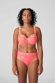 Salesbook image with head | Primadonna