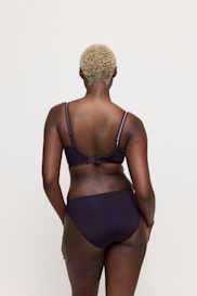 Salesbook image with head | Primadonna