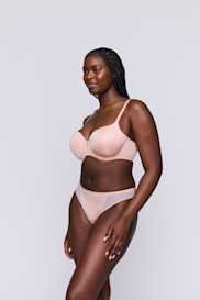 Salesbook image with head | Primadonna