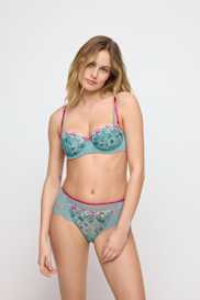 Salesbook image with head | Marie Jo