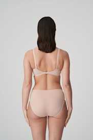 Salesbook image with head | Primadonna