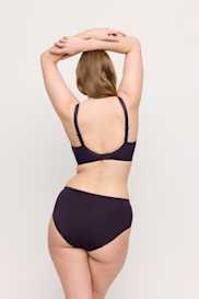 Salesbook image with head | Primadonna