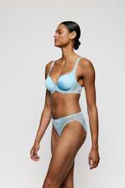 Salesbook image with head | Marie Jo