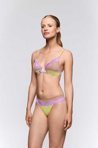 Salesbook image with head