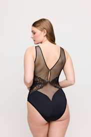 Salesbook image with head | Primadonna