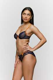 Salesbook image with head