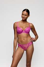 Salesbook image with head | Marie Jo