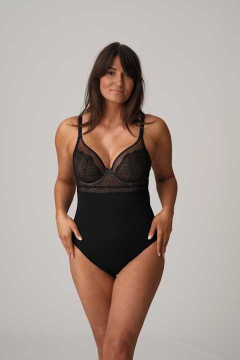 Salesbook image with head | Primadonna