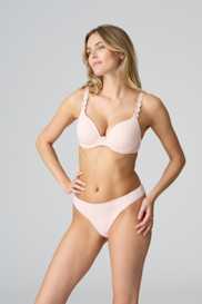 Salesbook image with head | Marie Jo