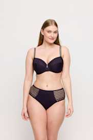 Salesbook image with head | Primadonna