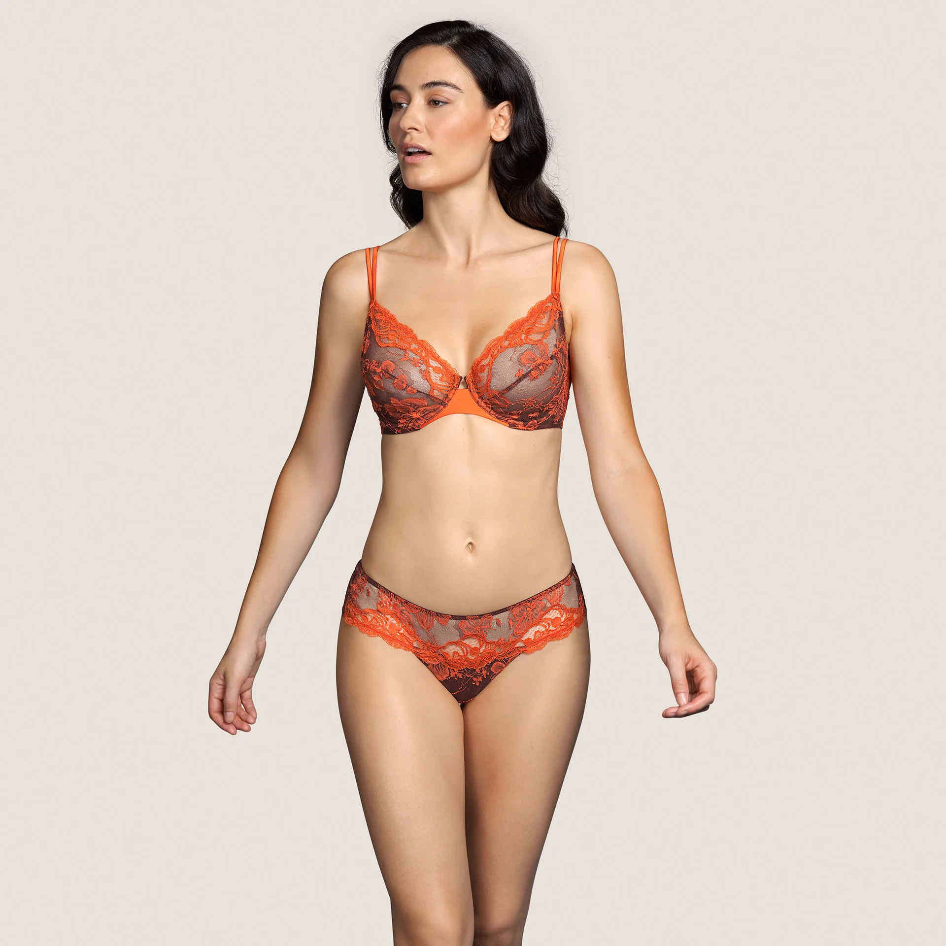 Salesbook image with head | Andres Sarda