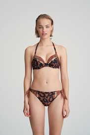 Salesbook image with head | Marie Jo